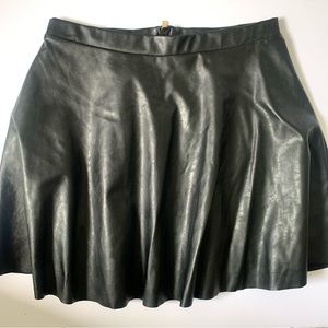 H&M Black Faux Leather Skirt Girls Size 12/14